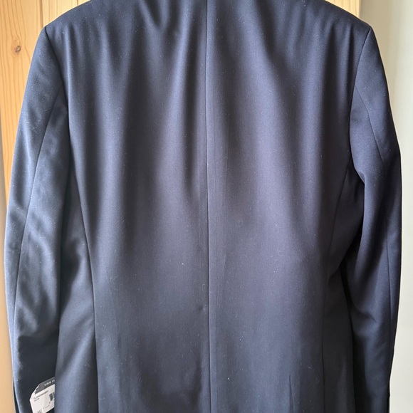 Van Heusen Men's Dark Blue Suit - Picture 6 of 16